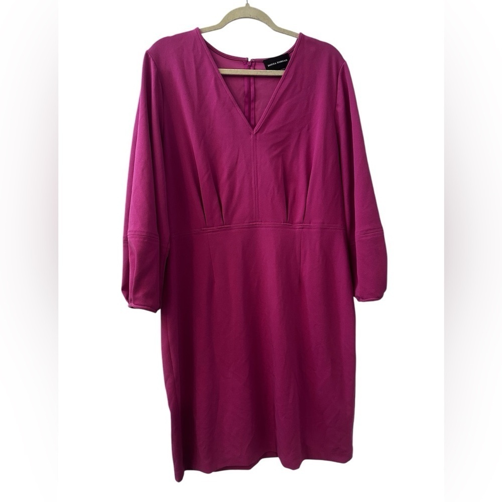 Donna Morgan Women’s Size 16 Magenta Midi Dress with V-Neck and Back Zip NWT